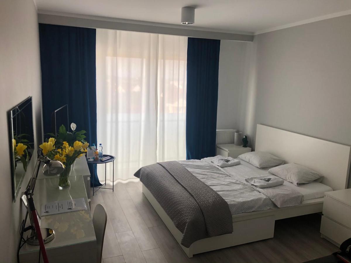 Apartament Korner Chelmonskiego Сьрем Экстерьер фото